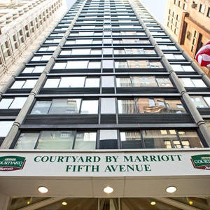 Photo taken at Courtyard by Marriott New York Manhattan/Fifth Avenue by Yext Y. on 5/10/2020