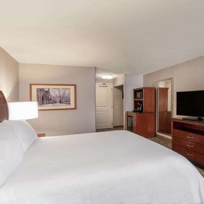 Photos At Hilton Garden Inn Hethwood Prices Fork 900