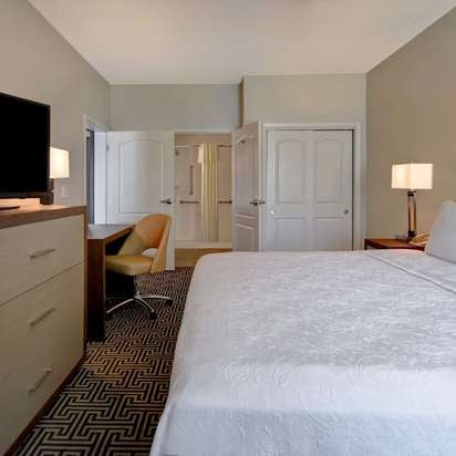 Foto tirada no(a) Homewood Suites by Hilton por Yext Y. em 8/25/2020