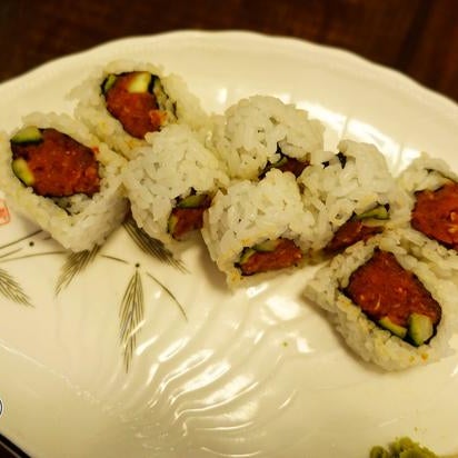 Снимок сделан в Sushi Shack Japanese Sushi Restaurant пользователем Yext Y. 3/23/2018
