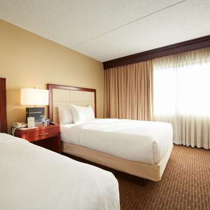 Photo prise au DoubleTree Suites by Hilton Hotel Cincinnati - Blue Ash par Yext Y. le10/21/2019