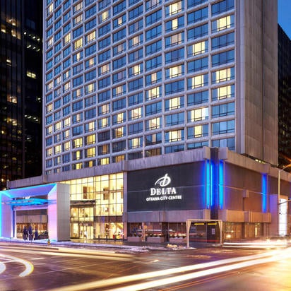 Foto tirada no(a) Delta Hotels by Marriott Ottawa City Centre por Yext Y. em 5/8/2020