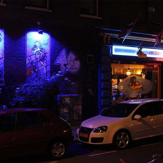 6/26/2016에 Yext Y.님이 Coffeeshop IBIZA Amsterdam에서 찍은 사진
