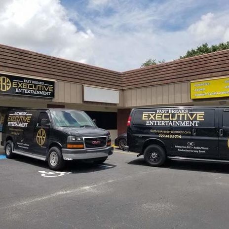 Break me fast ресторан. Аэропорт редмонд. Break fast korwason. Fast breaks. Break fast korwason.