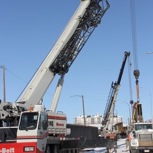 Energy liebherr. автокран demag ac100-4l. причальные контейнерные перегружатели sts liebherr. автокран демаг 220 тонн. Michael keleuva liebherr.