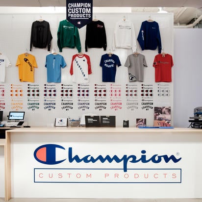 Registrering Becks Mælkehvid Photos at Champion - Sporting Goods Shop in SoHo