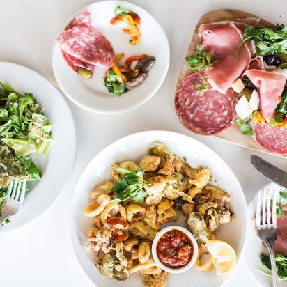 Photos at Papa Razzi - 14 tips