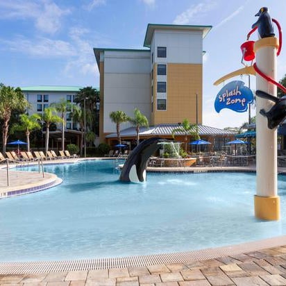 Photo taken at SpringHill Suites by Marriott Orlando at SeaWorld by Yext Y. on 5/5/2020