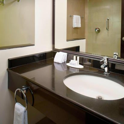 Foto scattata a Fairfield Inn &amp; Suites by Marriott Los Cabos da Yext Y. il 2/21/2020