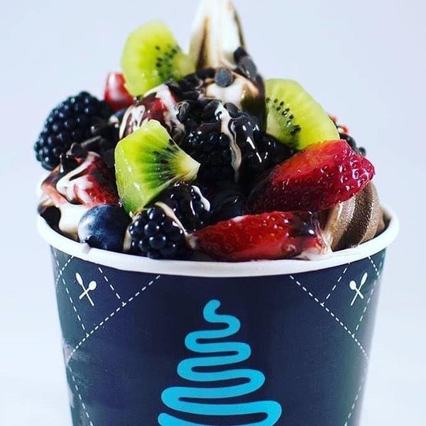 Foto scattata a di&#39;lishi frozen yogurt bar da Yext Y. il 9/23/2020