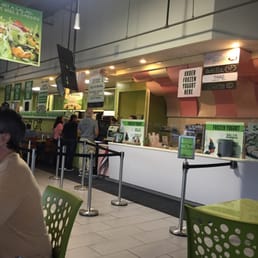 12/15/2016에 Yext Y.님이 Green Market Cafe에서 찍은 사진