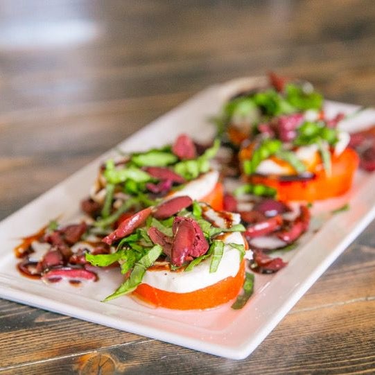 Big Mama's & Papa's Pizzeria Pizzeria in Encino