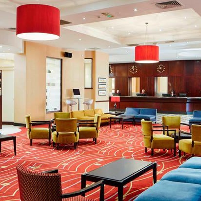 Foto tirada no(a) Glasgow Marriott Hotel por Yext Y. em 5/14/2020