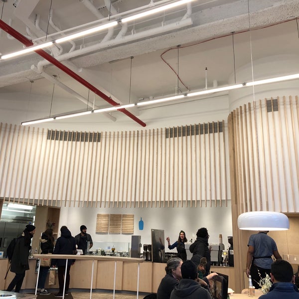 Photo taken at Blue Bottle Coffee by Thea M. on 1/6/2018