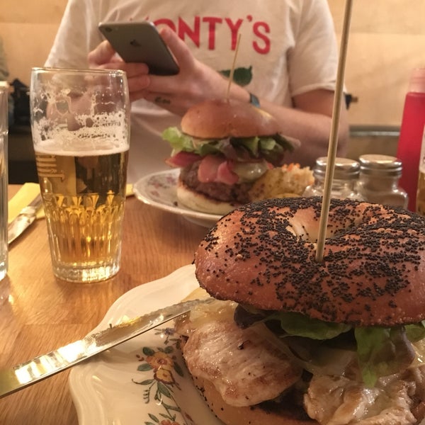 Great food and portion sizes are huge! Preferred the bagel to the burger. The restaurant also had a bit of a weird atmosphere... but think that may be down to the bright light and no music playing.