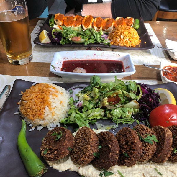 Great food, recommend the falafel!