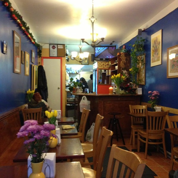 Photo taken at Cafe Ollin by Matthew on 2/24/2013