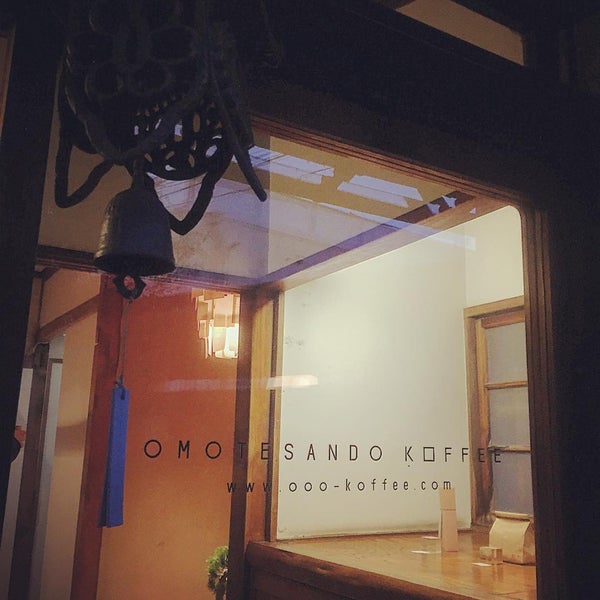 Photo taken at Omotesando Koffee by Achiko on 12/20/2015