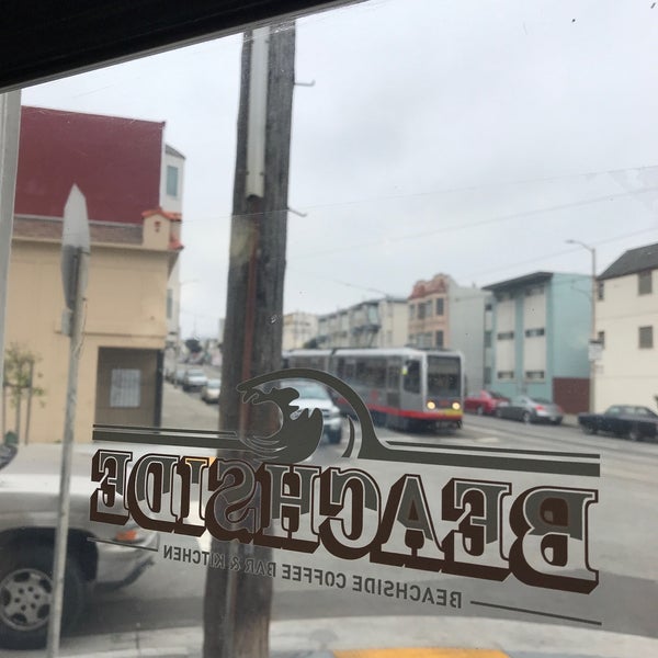 9/4/2018 tarihinde Jaime H.ziyaretçi tarafından Beachside Coffee Bar &amp; Kitchen'de çekilen fotoğraf