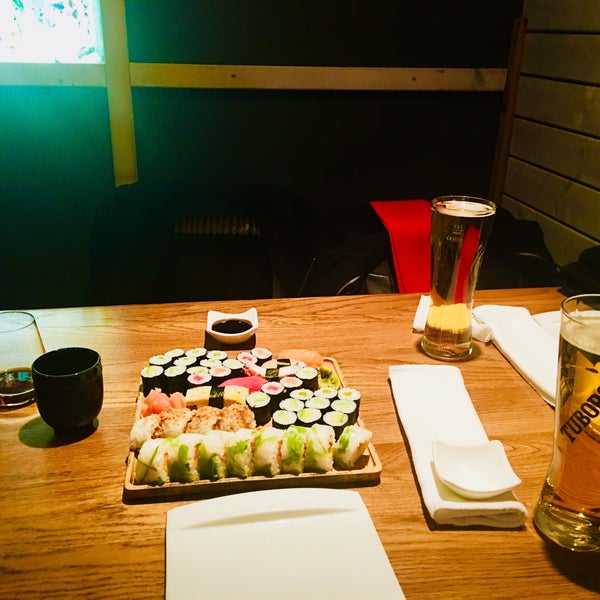 1/18/2018 tarihinde SuperTedziyaretçi tarafından Sushi Bar'de çekilen fotoğraf