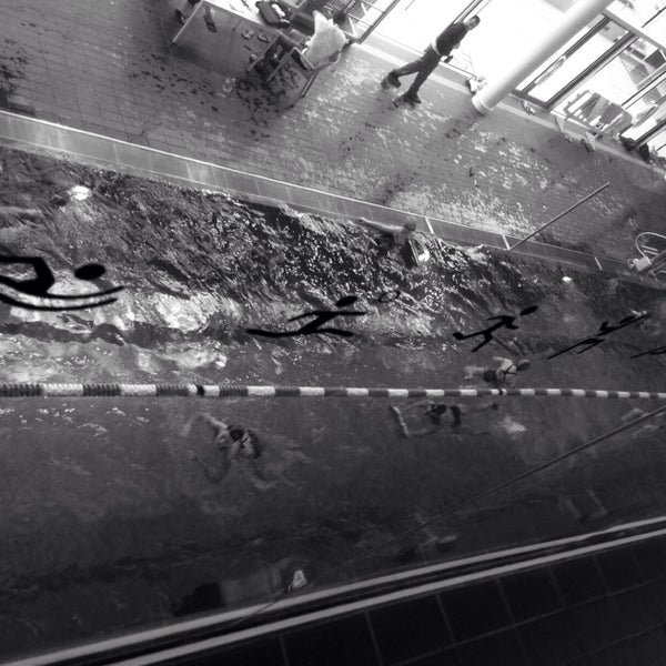 Photos At Piscine Beaujon 6 Tips