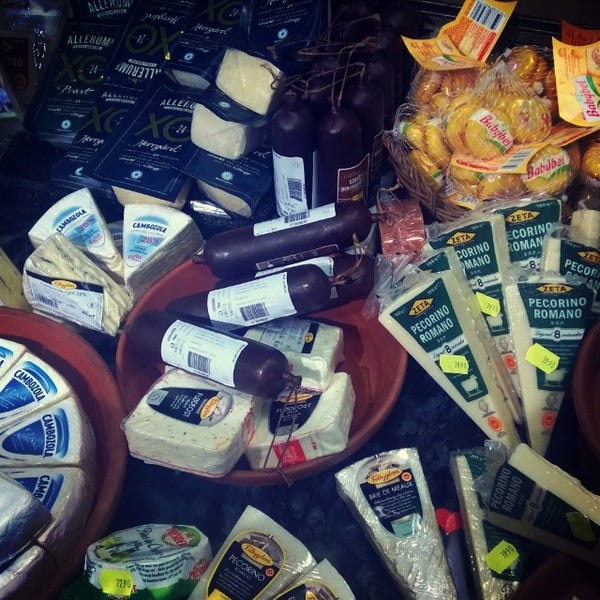 ICA Supermarket Wallinders Grocery Store in Karlstad