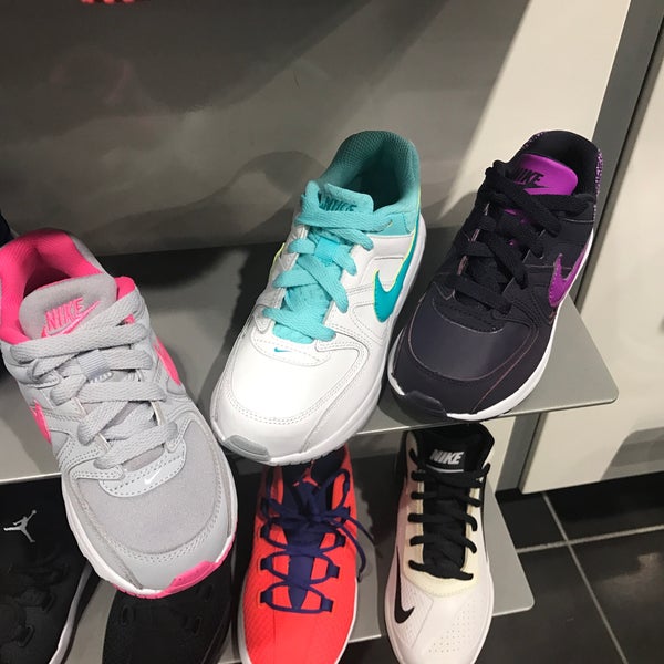 Nike hot sale store thessaloniki