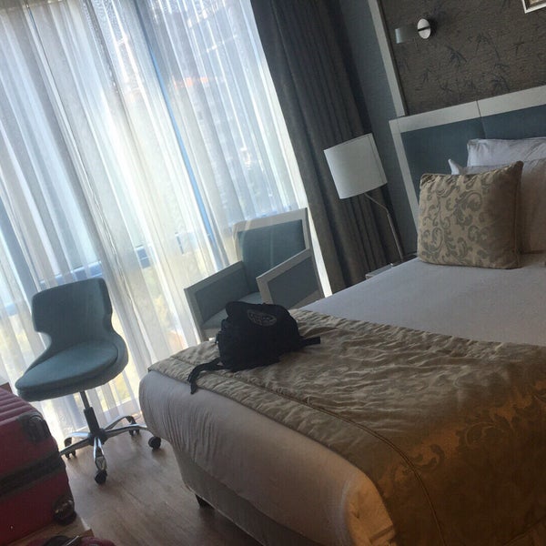 Foto tirada no(a) Byotell Hotel por Şebnem B. em 8/19/2018