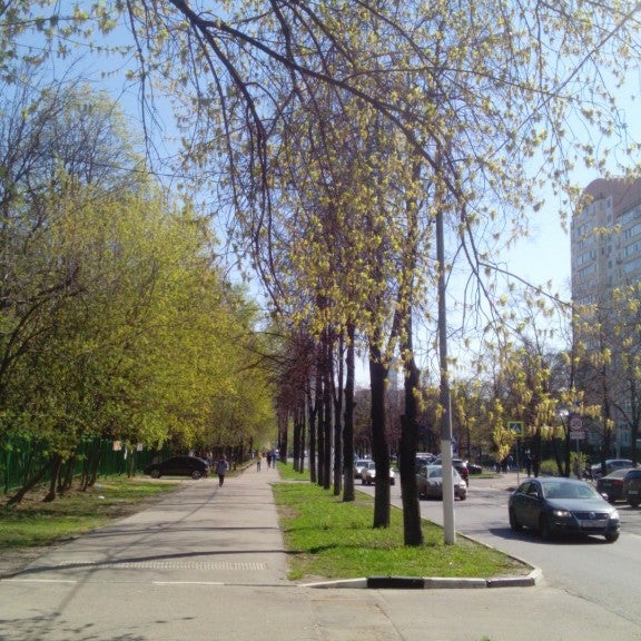 Азовская улица в москве