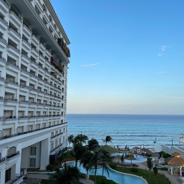 Photo taken at JW Marriott Cancun Resort &amp; Spa by Aziz A. on 8/13/2021