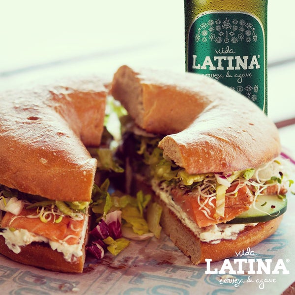 Esta explosión de sabores va muy bien con una Vida Latina.