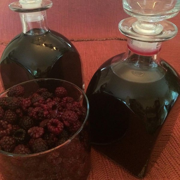 Foto tirada no(a) Sapore Oil and Vinegar por Renee F. em 8/7/2015