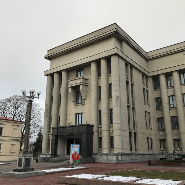 окружной дом офицеров минск. центральный дом офицеров. центральный дом офицеров. дворец офицеров минск. центральный дом офицеров минск фото зала.