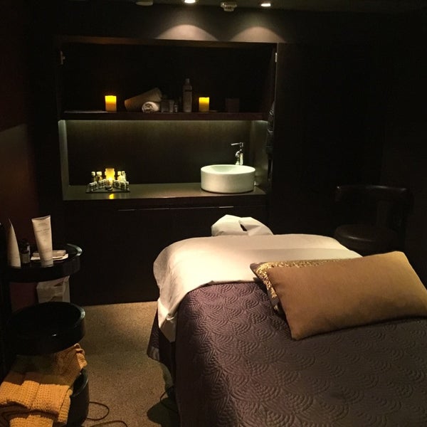 Photos at Aveda Institute Salon and Spa Holborn and Covent Garden