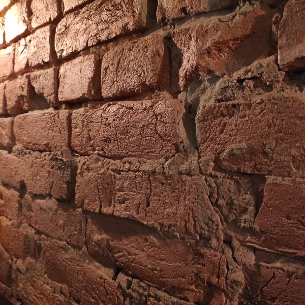 11/28/2019 tarihinde Alexander I.ziyaretçi tarafından The Wall Bar'de çekilen fotoğraf