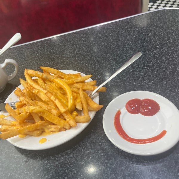 Photo taken at Johnny Rockets by China M. on 4/21/2023