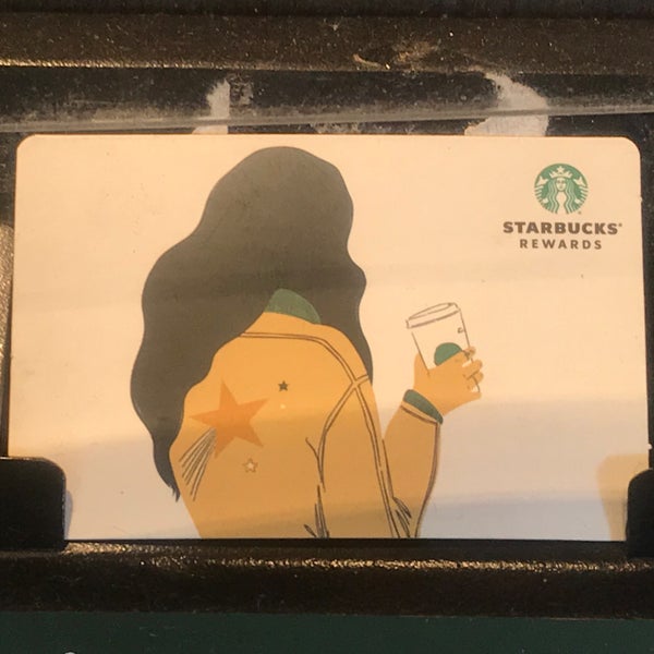 Foto scattata a Starbucks da BereGaby G. il 2/26/2021