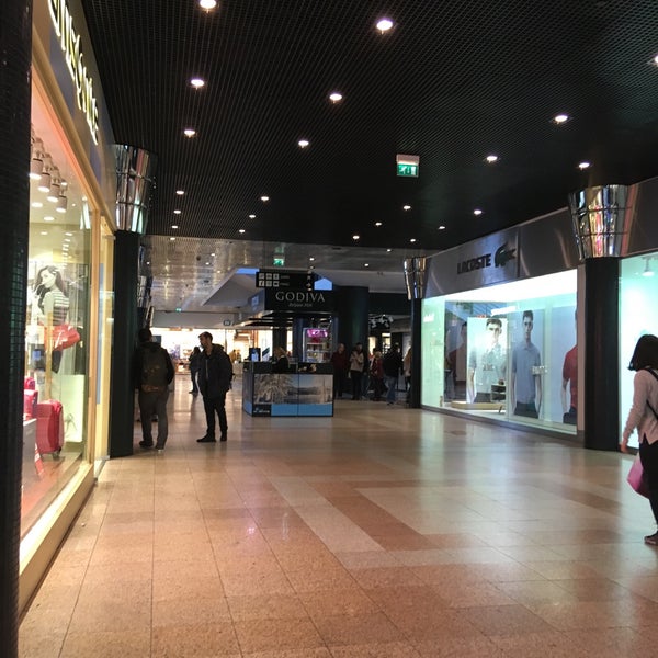 1/20/2018にSoraia R.がAmoreiras Shopping Centerで撮った写真