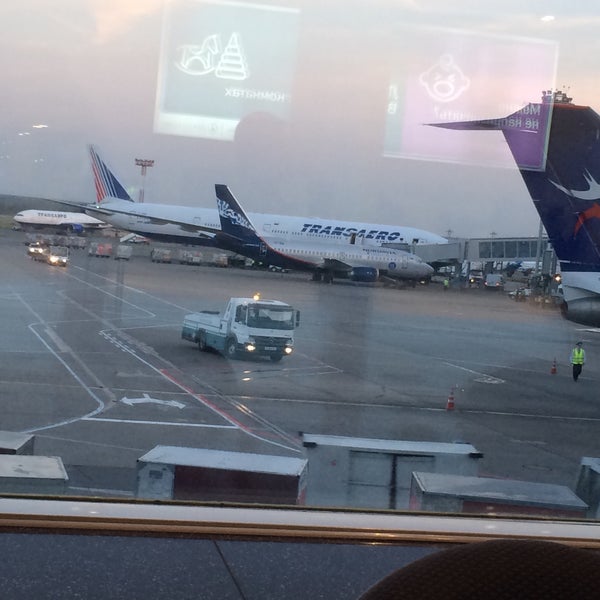 Foto tirada no(a) Aeroporto Internacional de Domodedovo (DME) por Антон А. em 9/23/2015