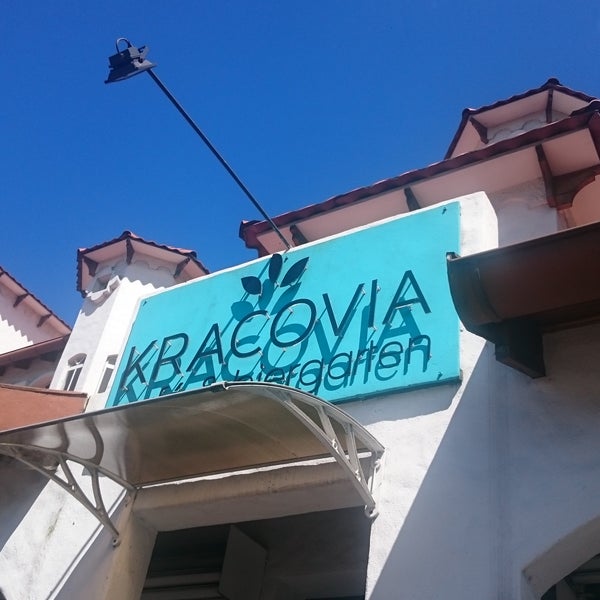รูปภาพถ่ายที่ Café Kracovia โดย Jorge B. เมื่อ 12/2/2016