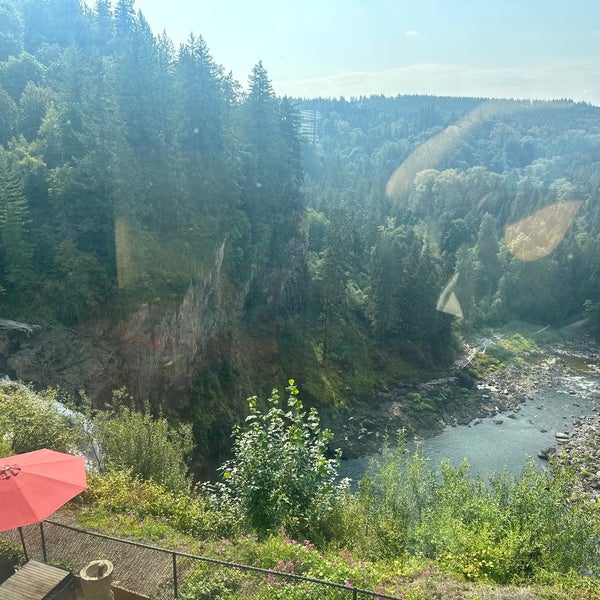 The Attic at Salish Lodge & Spa Hotel Bar in Snoqualmie