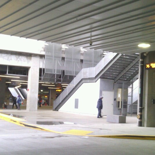 12/18/2012에 Ronald V.님이 Metro El Monte Station에서 찍은 사진
