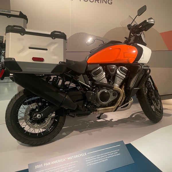 Das Foto wurde bei Harley-Davidson Museum von GMoney am 7/13/2022 aufgenommen