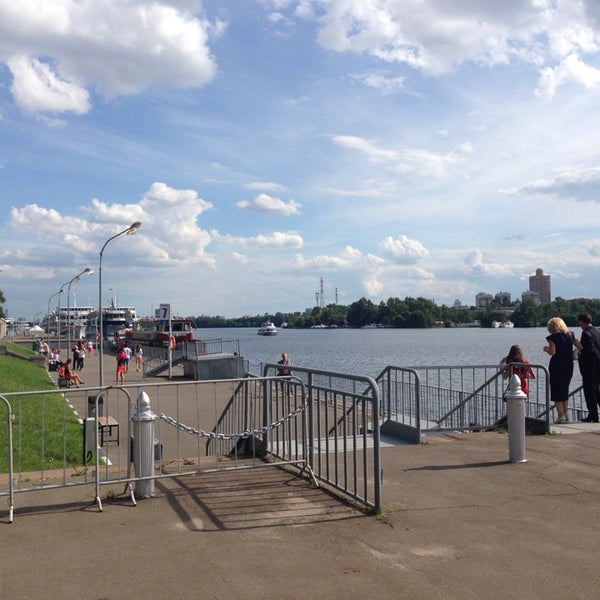 Москва ул. Совхозная 29 химки. Иваново левобережная 52. Пляж левобережный химки. Левый берег 8.