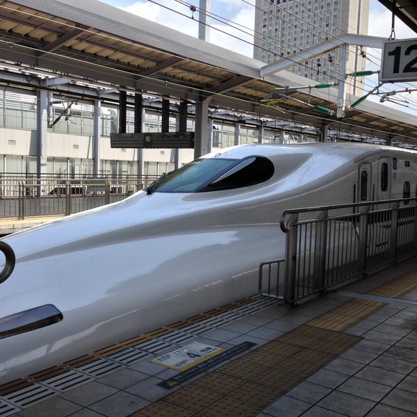 Foto diambil di Hakata Station oleh Muga M. pada 5/1/2013