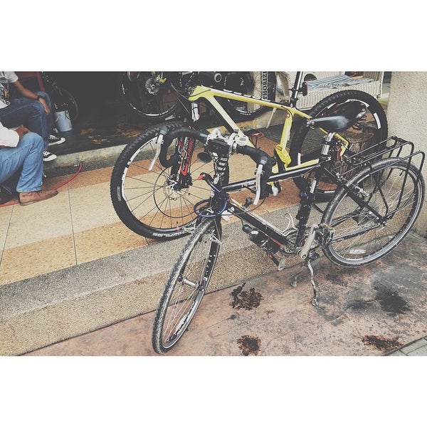 My Bicycle Shop (Johnnyu0027s) - 1 tip from 155 visitors