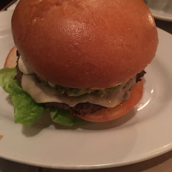 12/25/2016にTracey D.が5 Napkin Burgerで撮った写真