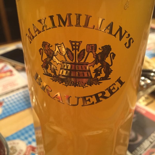 Foto diambil di Maximilian&#39;s Brauerei oleh Дмитрий А. pada 1/24/2015