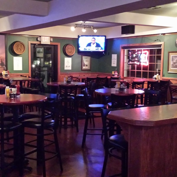 6/10/2014에 Natty Oaks Pub &amp; Eatery님이 Natty Oaks Pub &amp; Eatery에서 찍은 사진