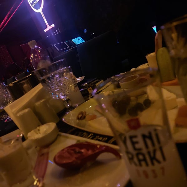 Das Foto wurde bei Günay Restaurant von Osman am 11/20/2022 aufgenommen